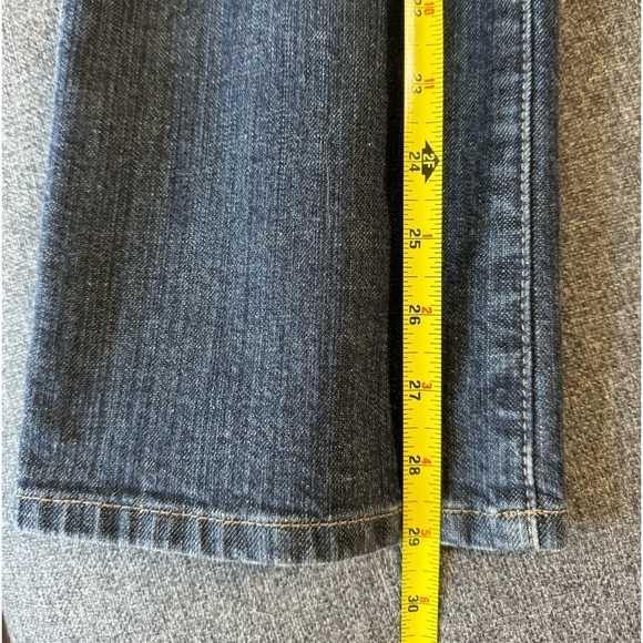 Chico's Women's Platinum Denim
Quartz Jeans Blue Size 0 Short Straight - Picture 11 of 12